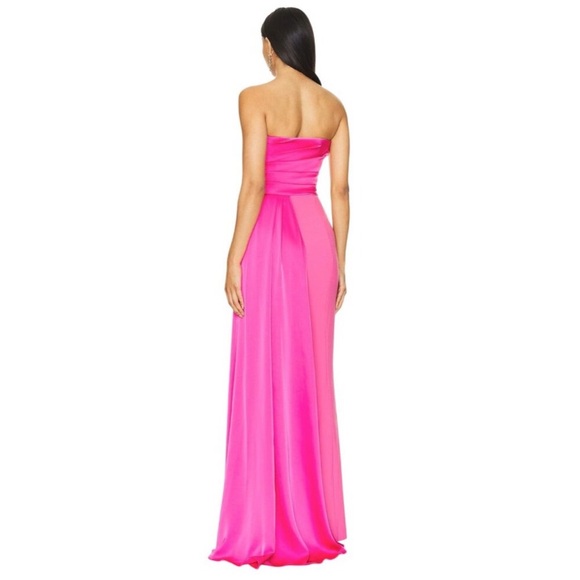 NBD Amira Gown in Pop Pink - Picture 3 of 10